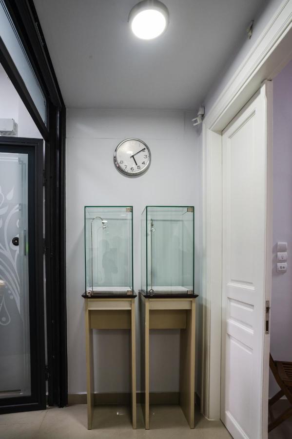 Polytimon, An Athenian Neoclassical Apartment Bagian luar foto