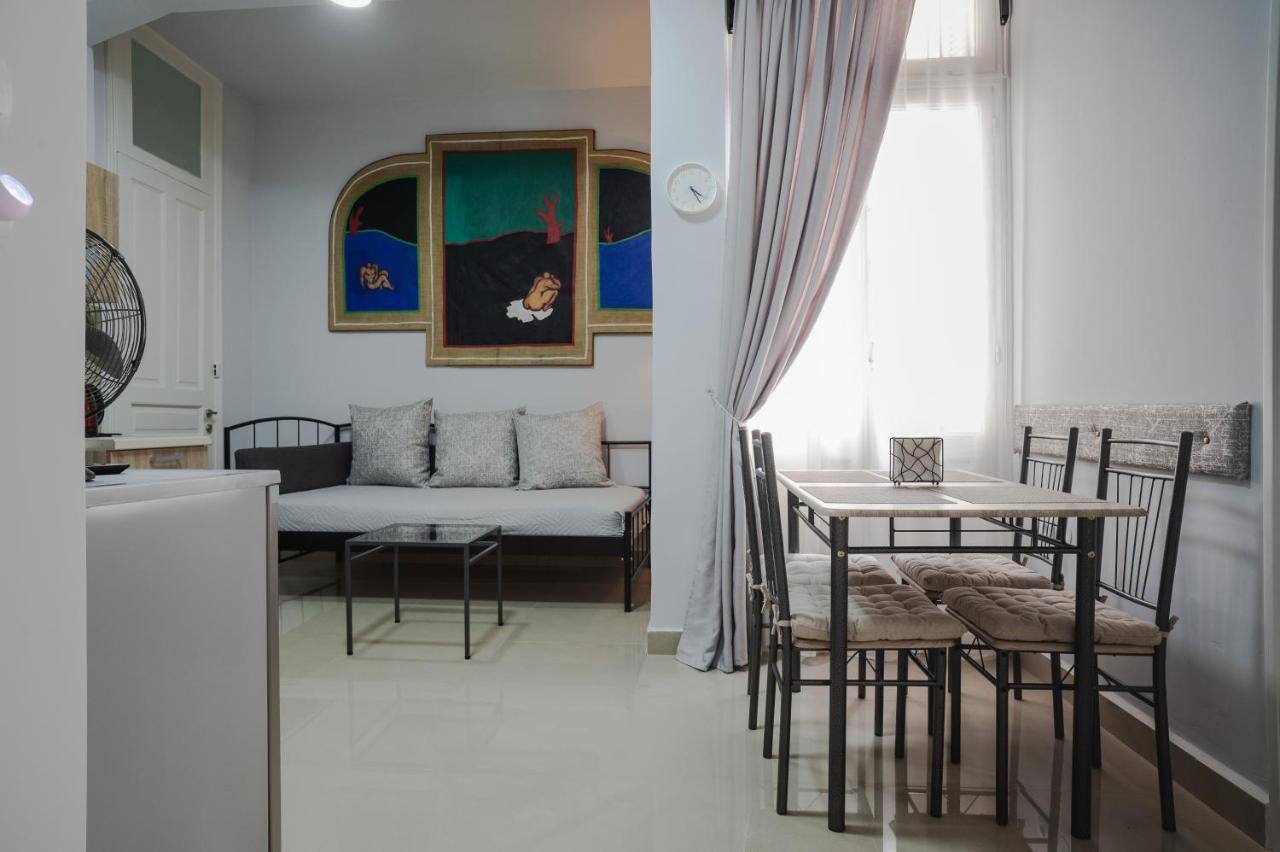 Polytimon, An Athenian Neoclassical Apartment Bagian luar foto